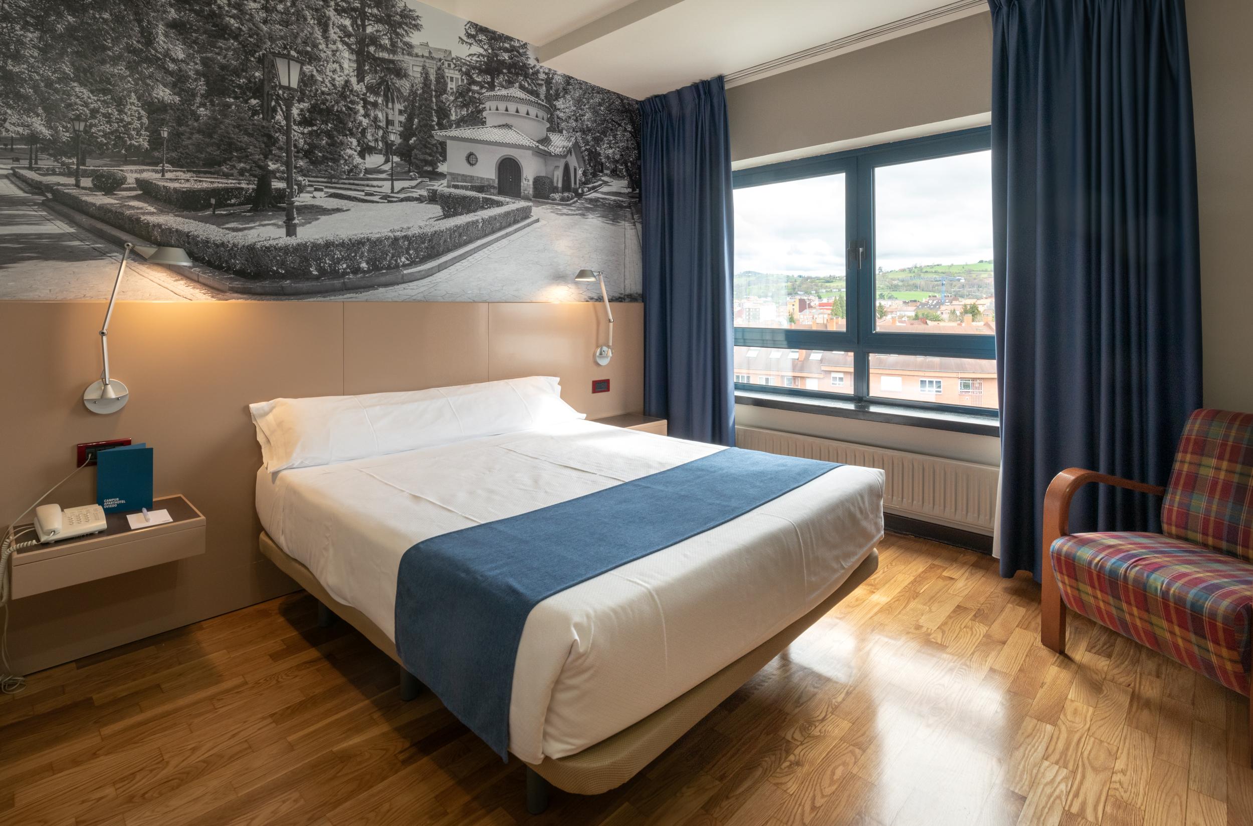 Aparthotel Campus Oviedo Dış mekan fotoğraf